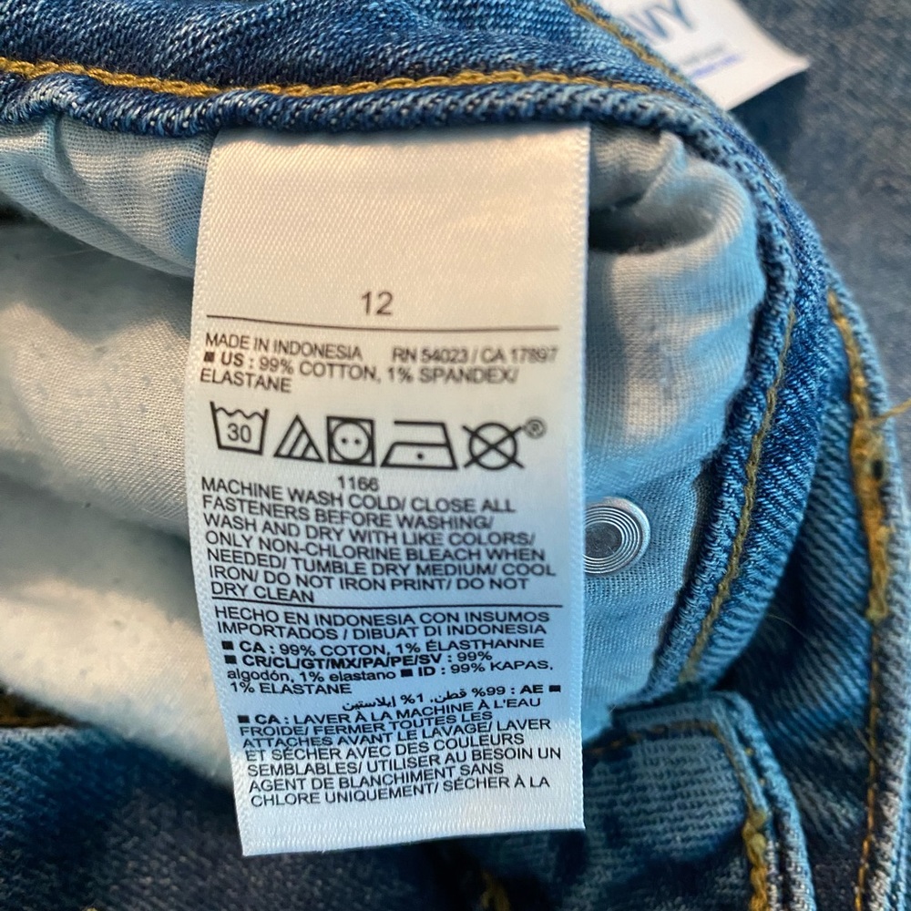 Old Navy High Rise O.G. Loose Secret Smooth Pockets - Medium Wash Jeans; Sz:12 - Picture 11 of 13